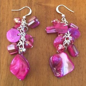 Pink Dangling Earrings 🎉2 for $7🎉